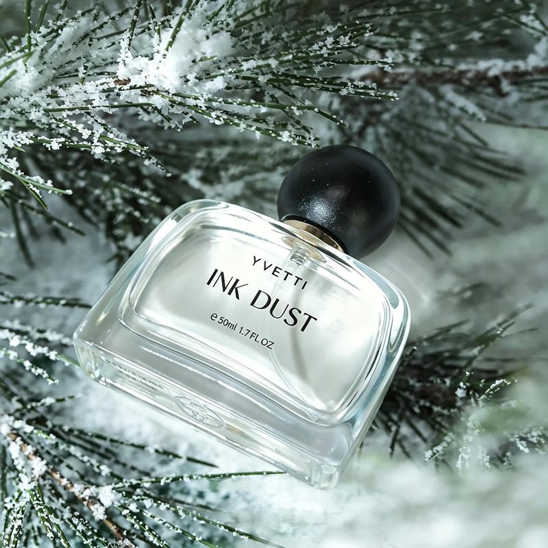 Cedarwood Woody Oriental Notes - Perfume Light Fragrance recensie en prijs