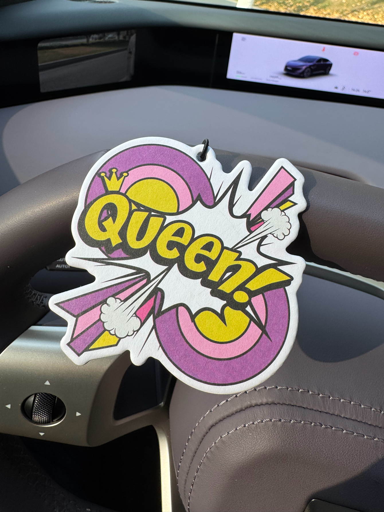 Queen! Freesia and English Pea - Fragrance Queen Perfume recensie en prijs