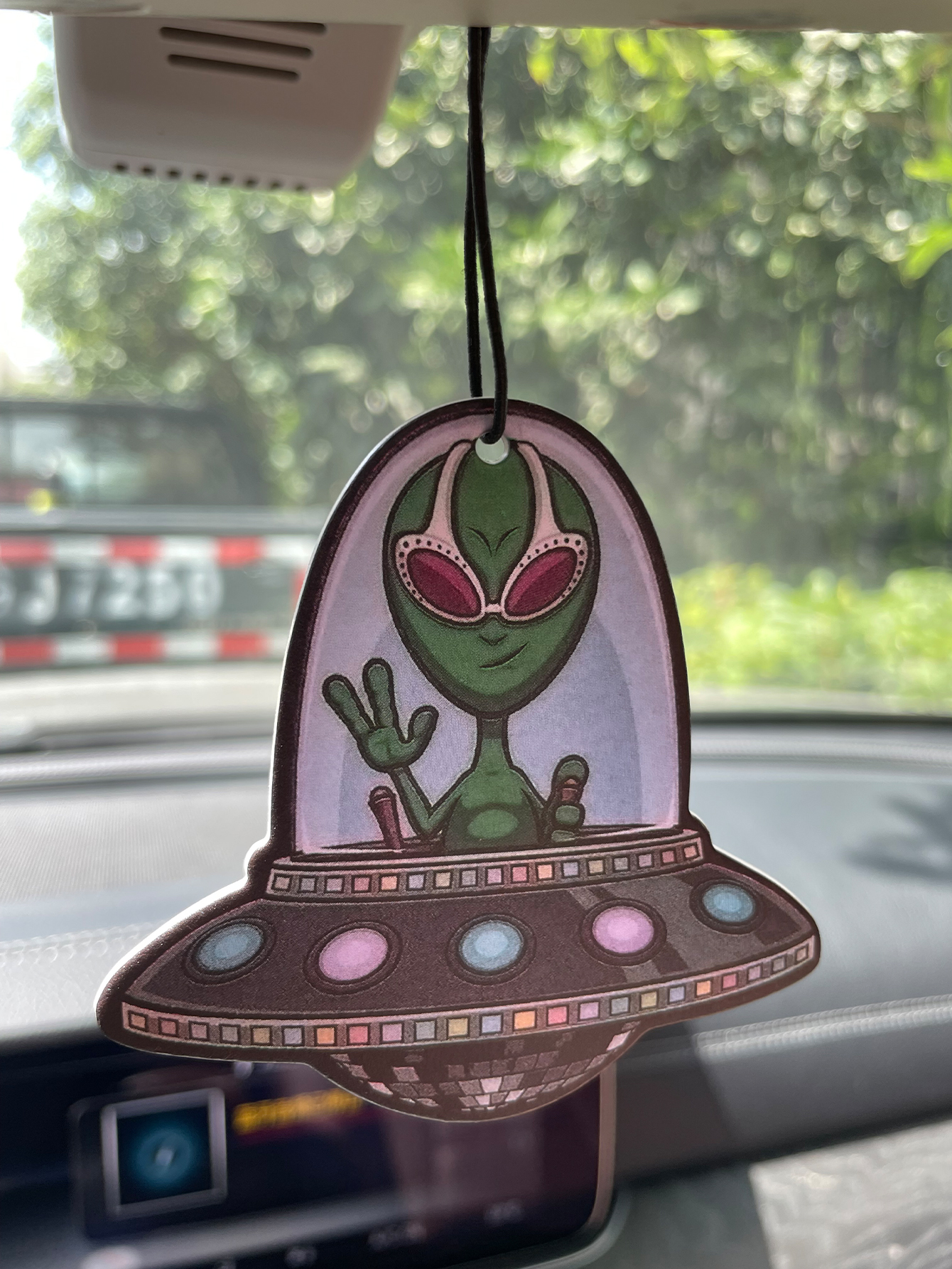Alien/Hilton Fresh Scent Five- - Perfume Room Fragrance recensie en prijs